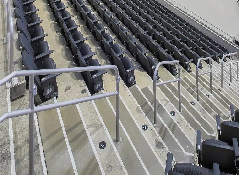 Aisle Railing