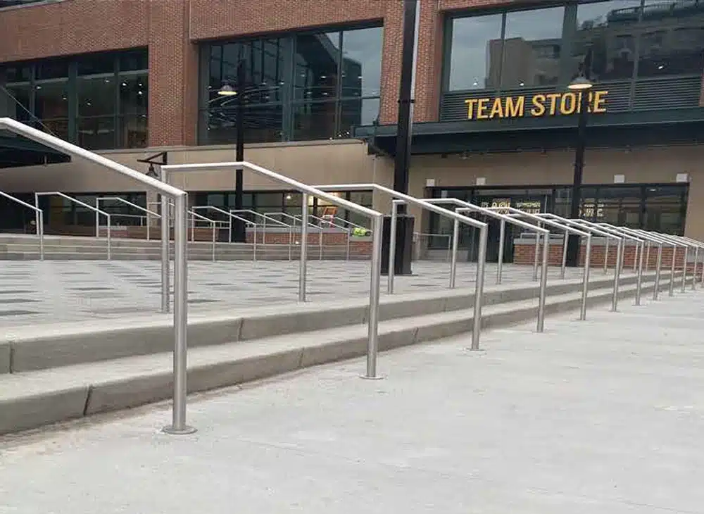 Plaza Railing
